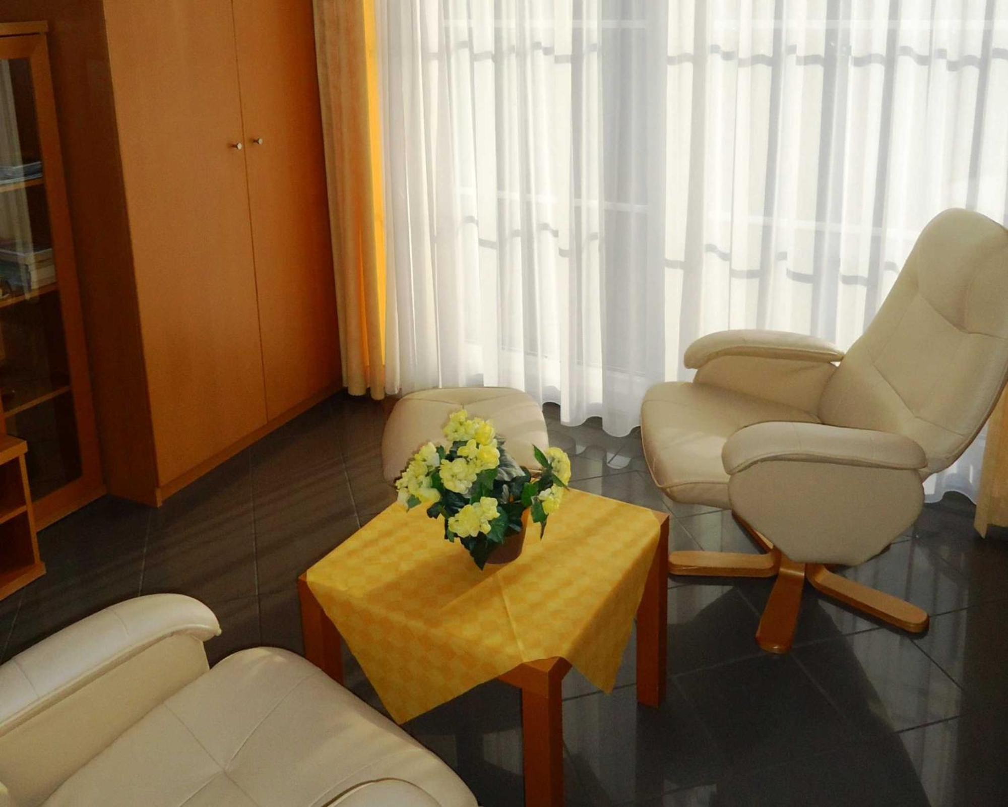 Ads-Fewo Zempin 12 Gehminuten Bis Zum Ostseestrand Room photo